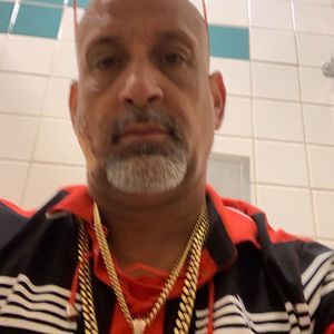 Meet your Posher, Gregory